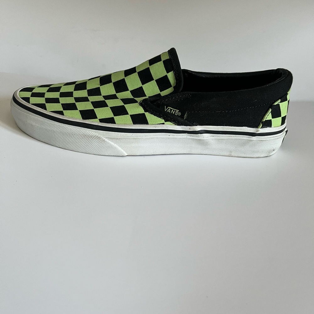 Vans Classic Slip-On Glow Checkerboard Black/Green - Picture 11 of 16